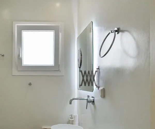 Theodora Luxury Daire *